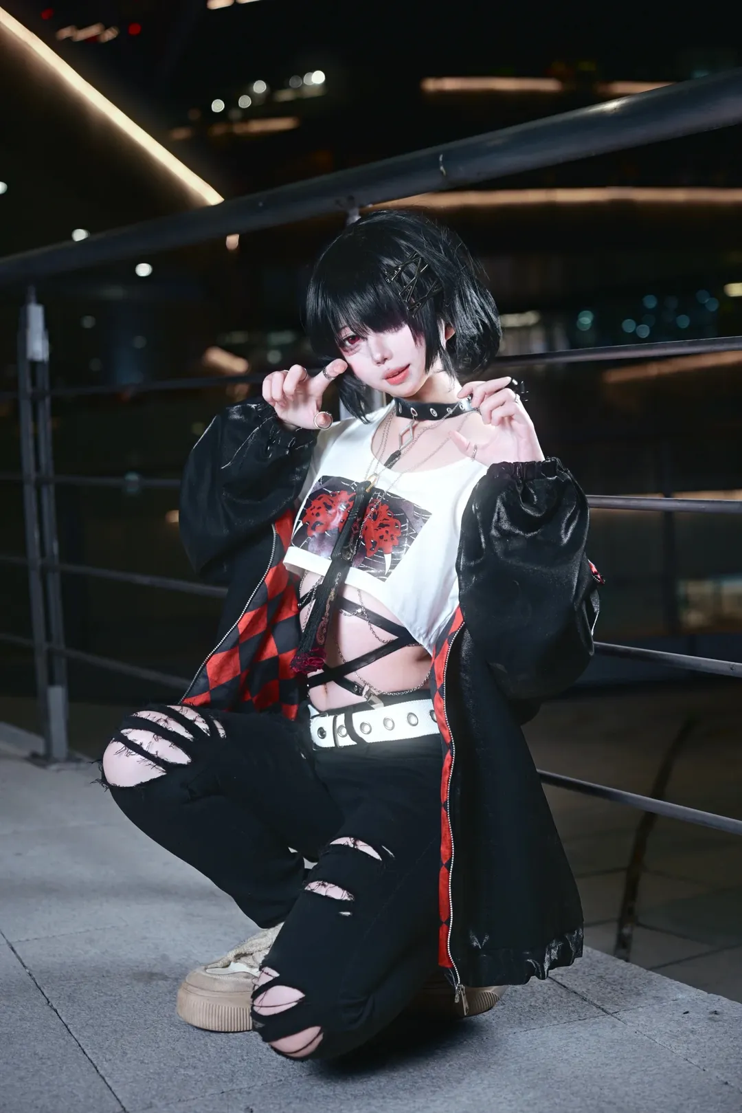Mesugaki Signature Strappy Outfit Under the Night Sky - Image 7