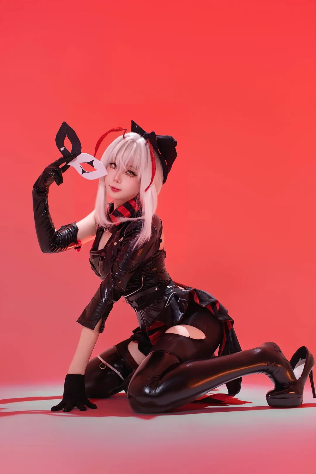 【愚夜密函cos】明日方舟里的红黑密令 - 第 2 张