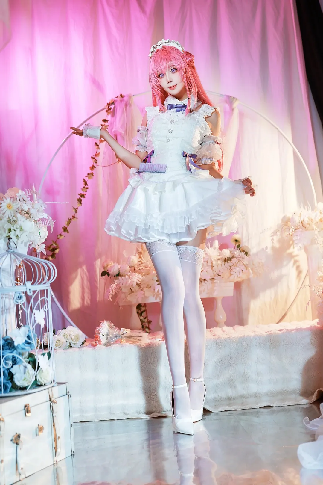【桃乐丝cos】胜利女神的女仆装，纯白与粉色的梦幻邂逅 - 第 3 张