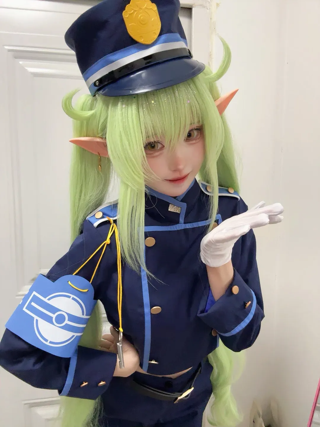 【橘望cos】深蓝色制服与浅绿发色，还原蔚蓝档案铁道双子 - 第 2 张