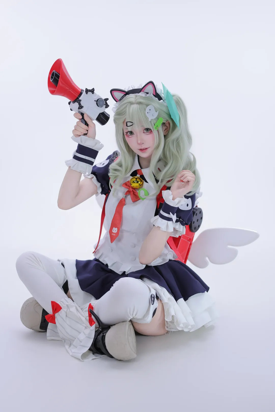 【千夏cos】绝区零里的扩音器少女 - 第 2 张