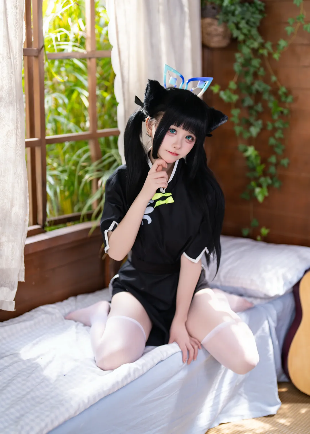 【春原瞬cos】蔚藍檔案裡的貓耳幼瞬，木質窗臺下的慵懶午後 - 第 2 張