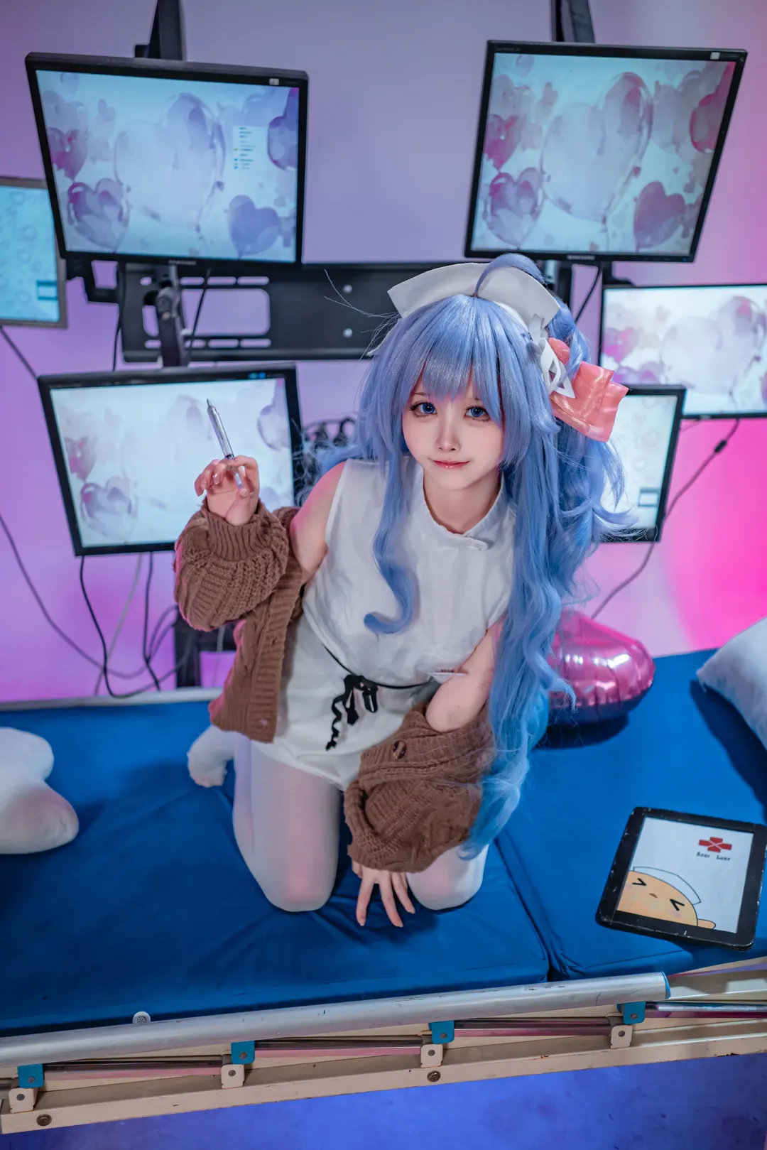 [Unicorn Cosplay] Azur Lane Commander's Exclusive Nurse is On Duty! - Image 1