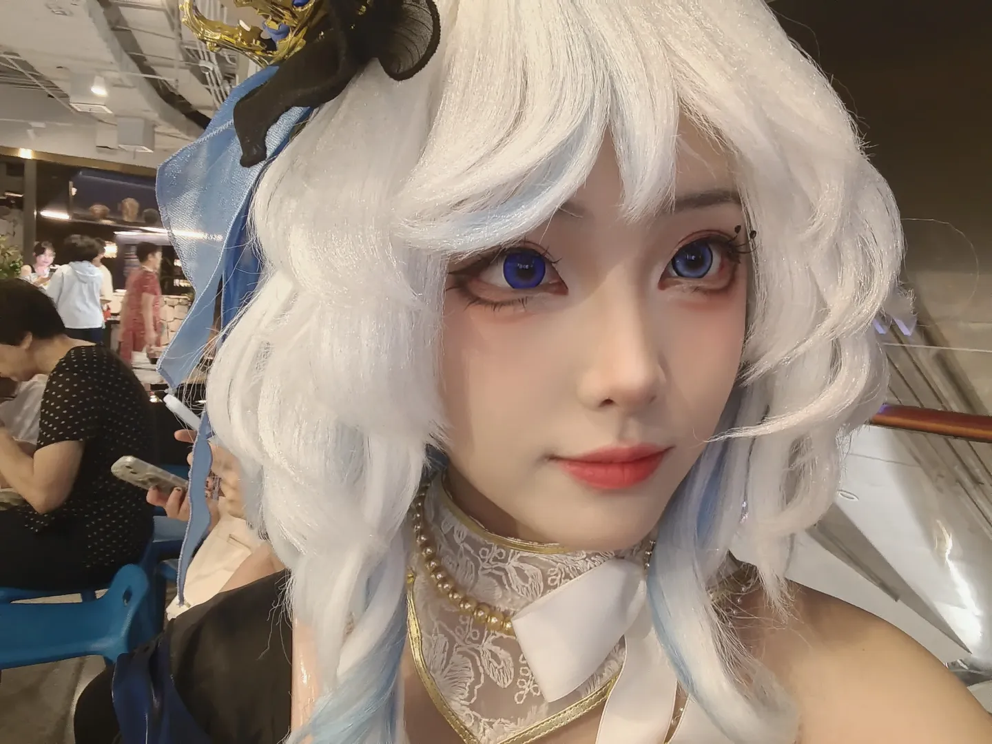【芙宁娜cos】水神大人降临，满屏的高冷与优雅 - 第 3 张