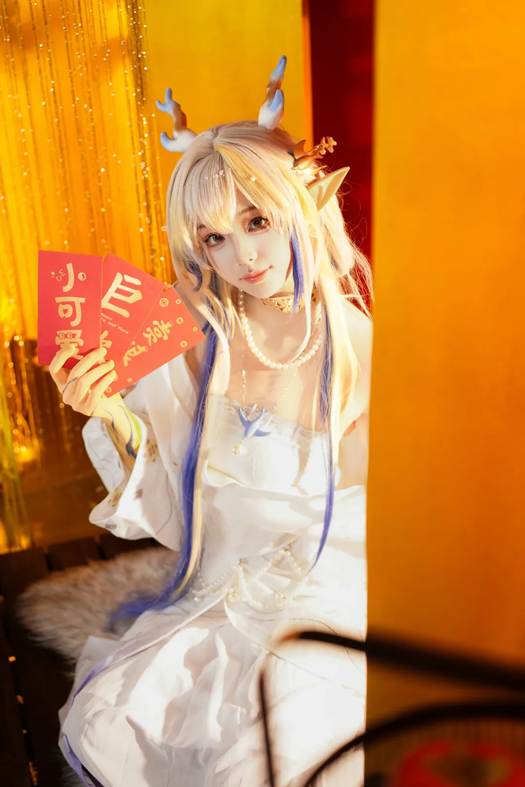 【黍cos】明日方舟辭歲行，金紅相間的歲家賀歲 - 第 3 張