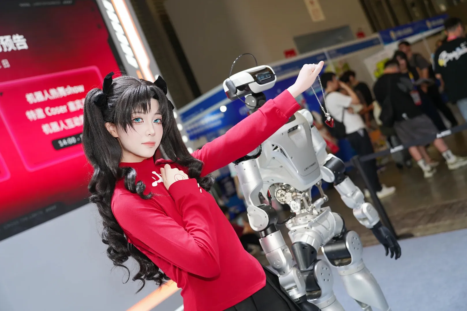 【远坂凛cos】在ChinaJoy成为机器人的Master，科技与魔术的碰撞 - 第 5 张