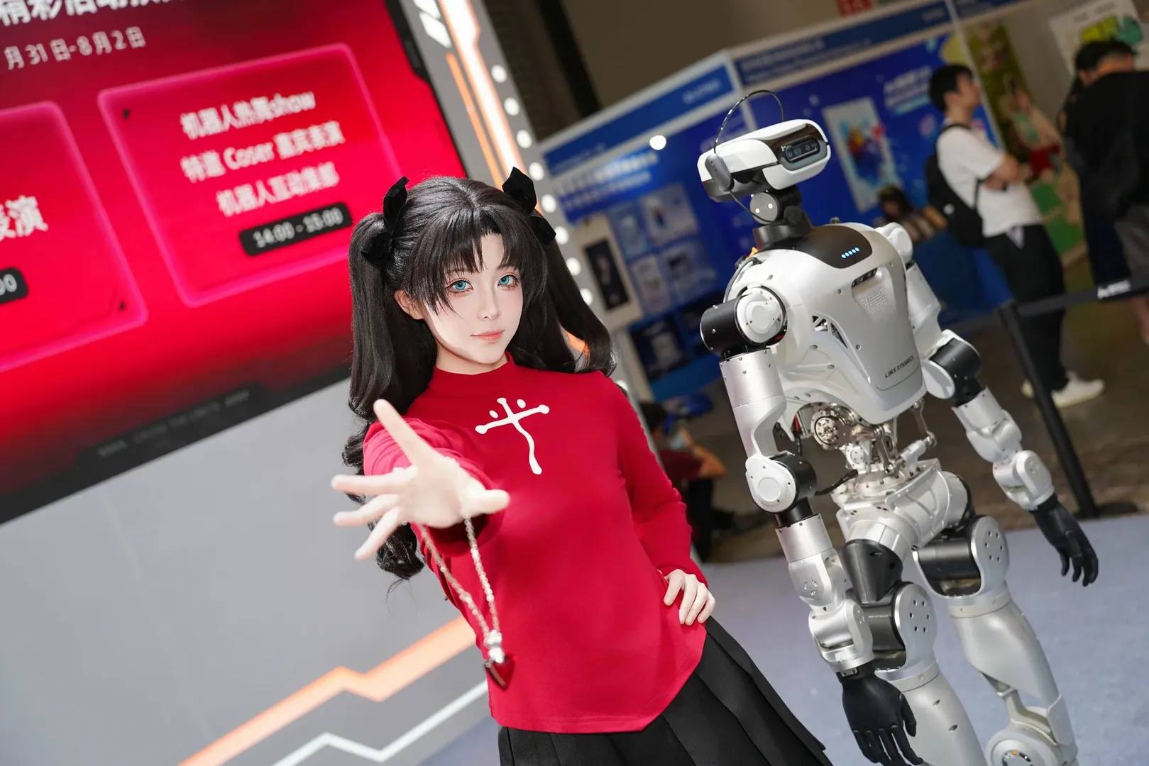 【远坂凛cos】在ChinaJoy成为机器人的Master，科技与魔术的碰撞 - 第 6 张