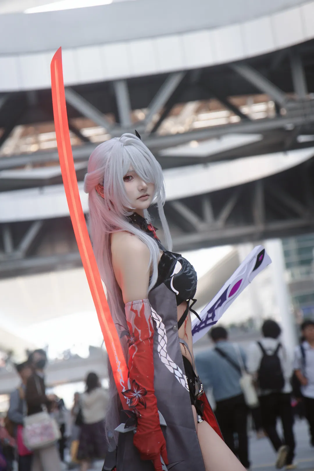 【黄泉cos】在CP32漫展做一回崩坏星穹铁道的红刃女侠 - 第 1 张