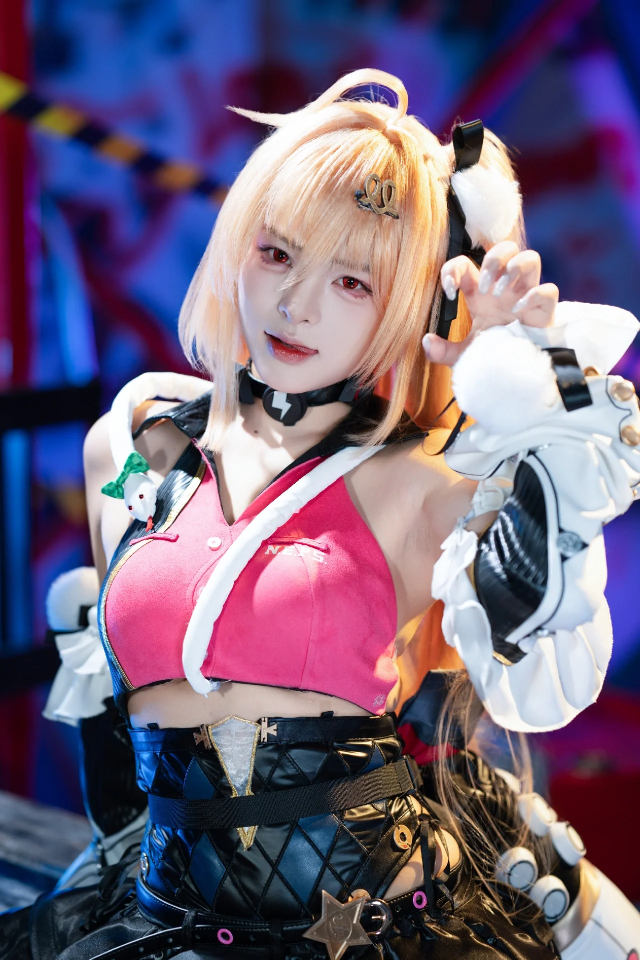 【希希芙cos】绝区零的代理人，住进绳匠家也毫不客气 - 第 4 张