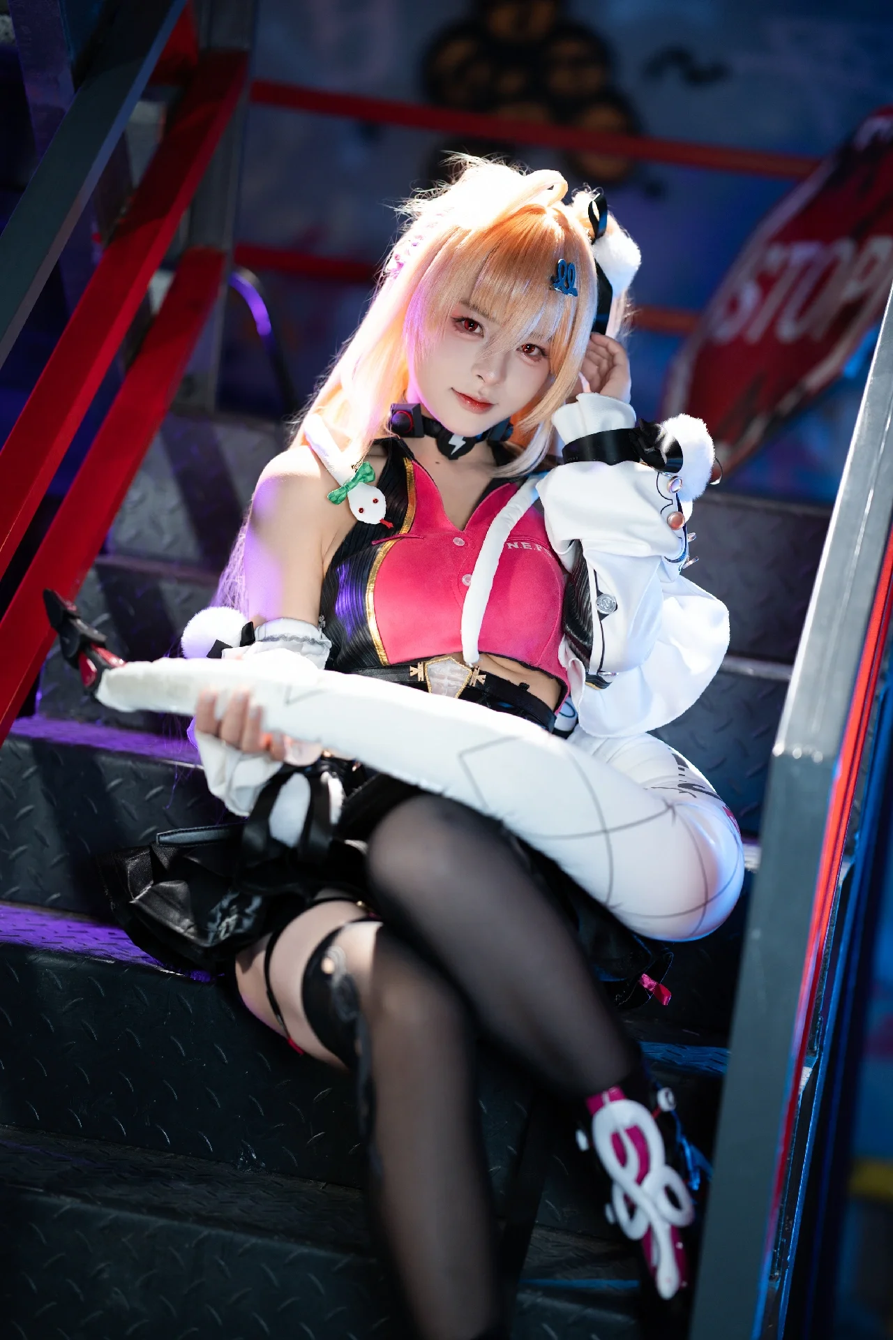 【希希芙cos】绝区零的代理人，住进绳匠家也毫不客气 - 第 8 张