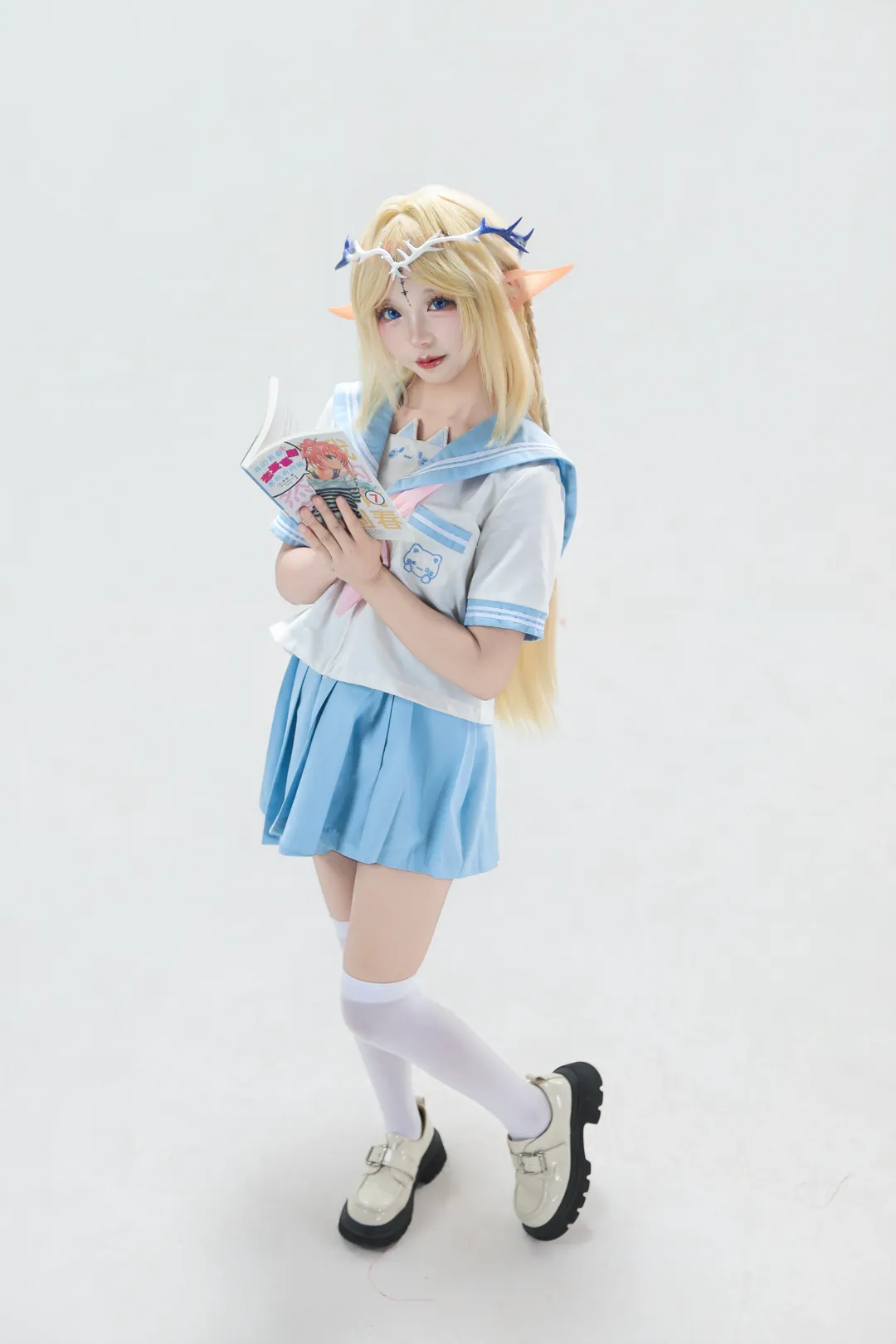 【卡提希娅cos】校园水手服私设，清爽白丝穿搭分享 - 第 3 张