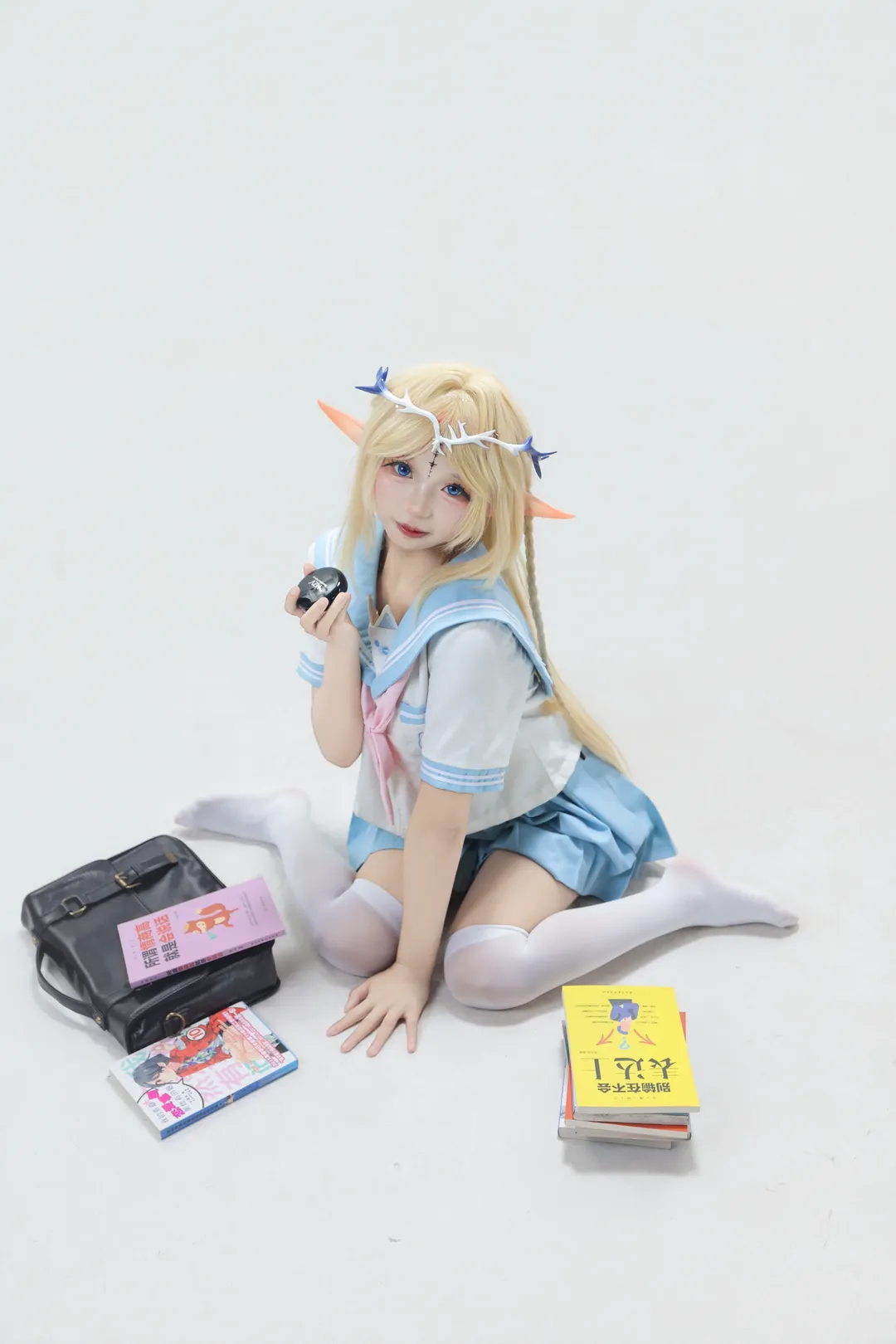【卡提希娅cos】校园水手服私设，清爽白丝穿搭分享 - 第 4 张