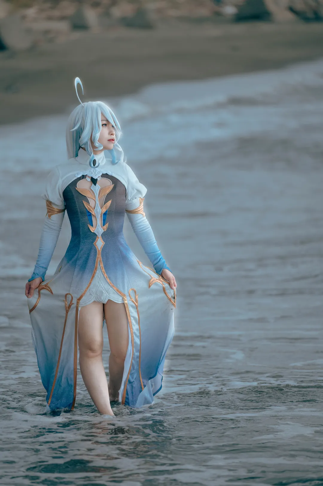 【芙宁娜cos】原神海滨慢镜，五百年戏份的海风叙事
