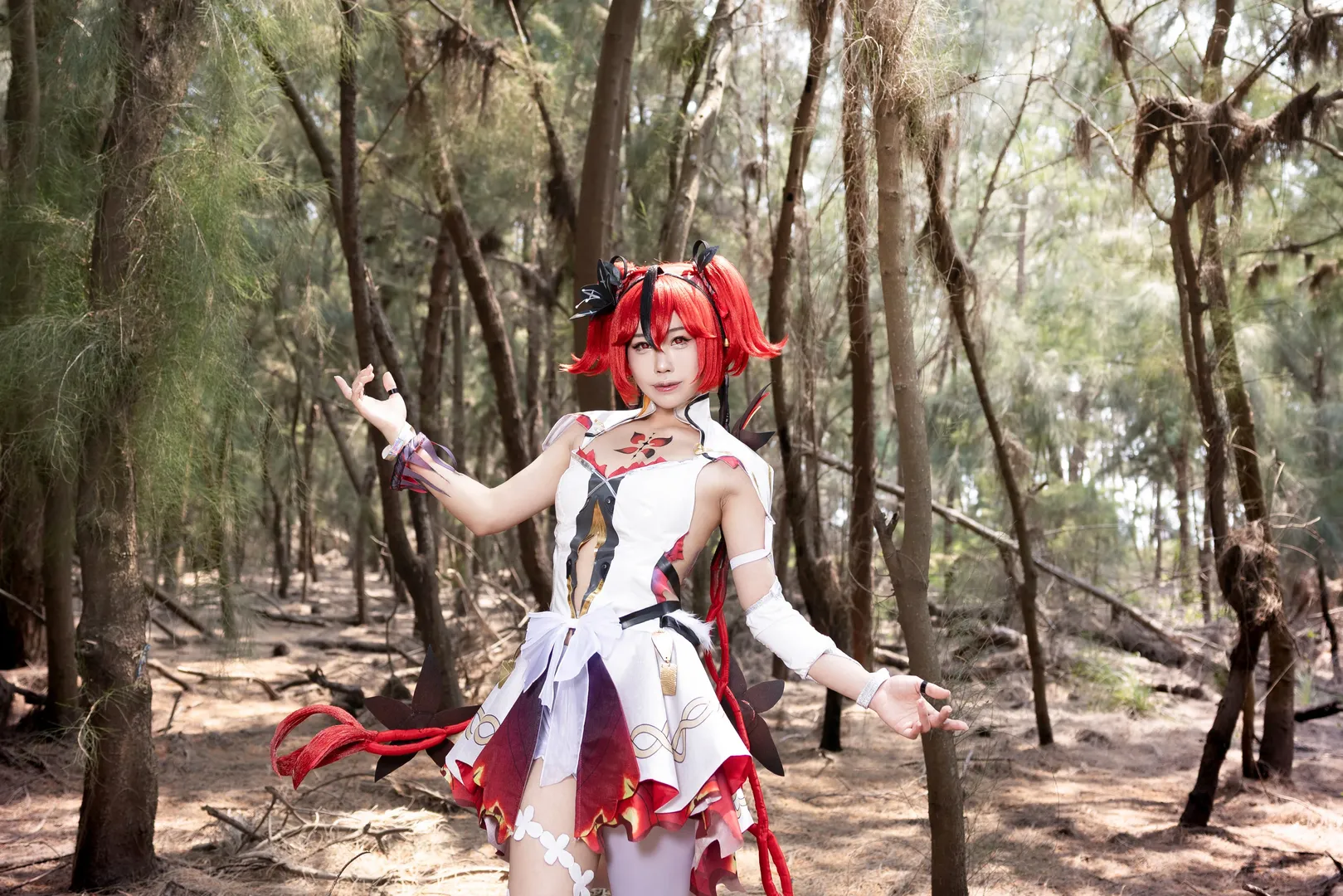 【椿cos】鸣潮里的红色倩影，久违的常规形态终于安排上 - 第 12 张