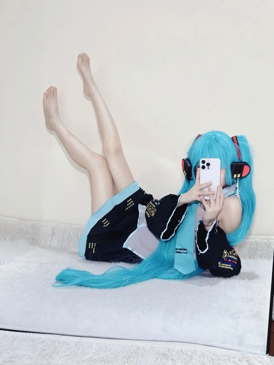【初音未来cos】白色空间里还原原设的清透质感