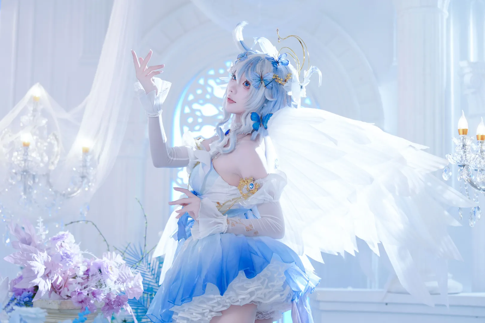 【フリーナ コスプレ】聖音衣装の青と白の輝き、水神の静謐な瞬間を刻む - 2 枚目