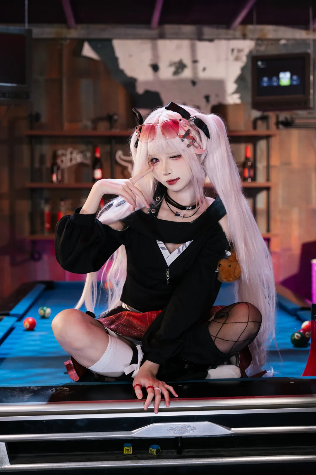 【花火 コスプレ】『崩壊：スターレイル』甘い夢の電波、バイク女子とストリートスタイル - 5 枚目
