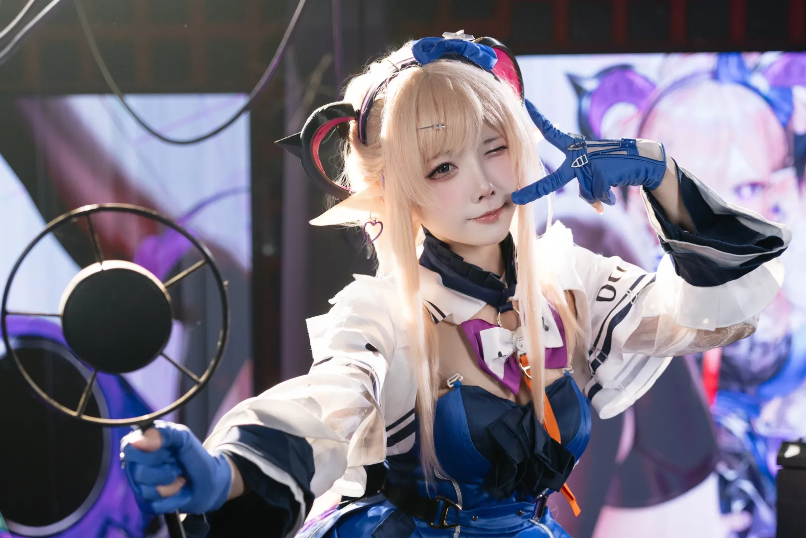 【梨落cos】明日方舟终末地，舞台灯光下的偶像瞬间 - 第 3 张