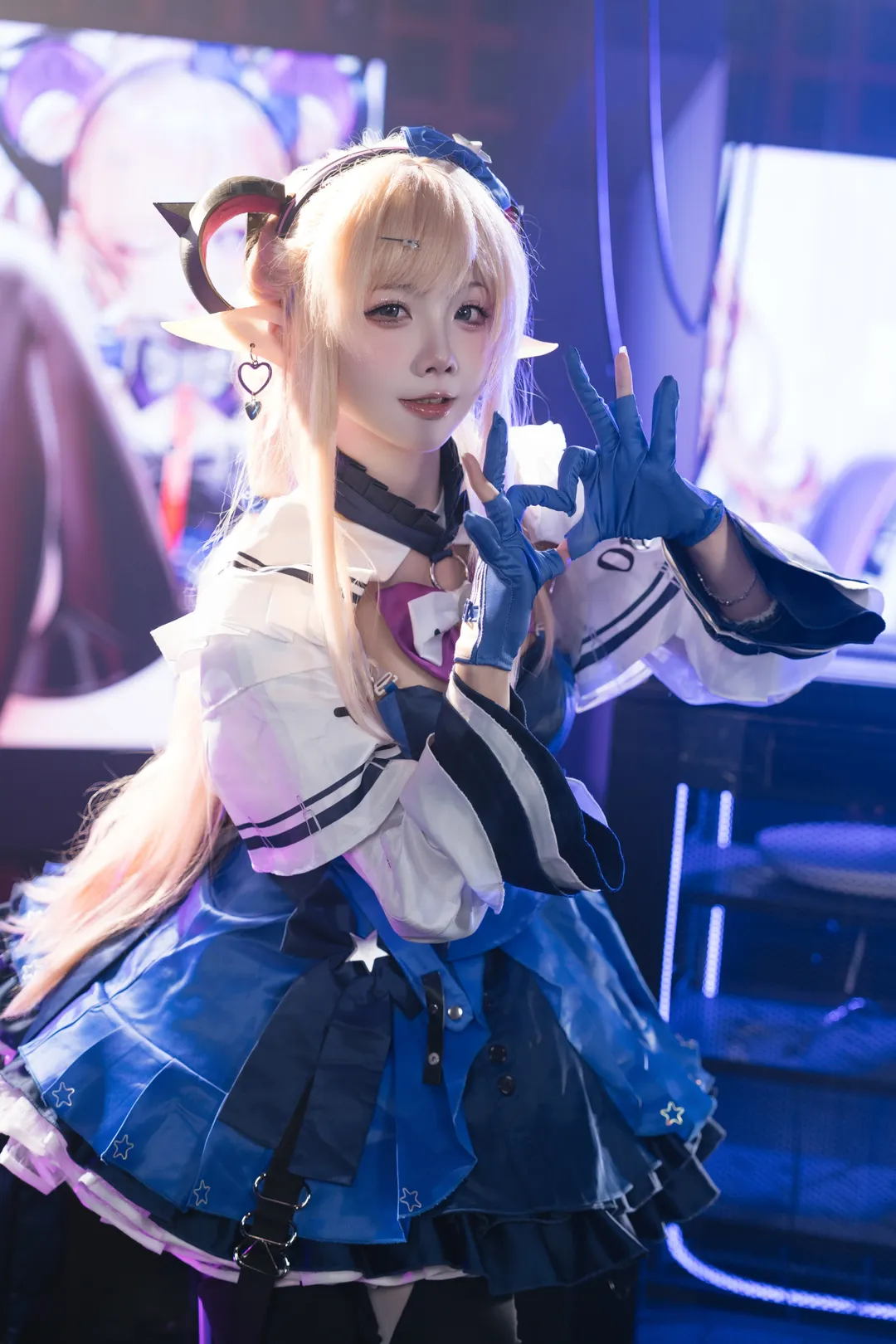 【梨落cos】明日方舟终末地，舞台灯光下的偶像瞬间 - 第 4 张