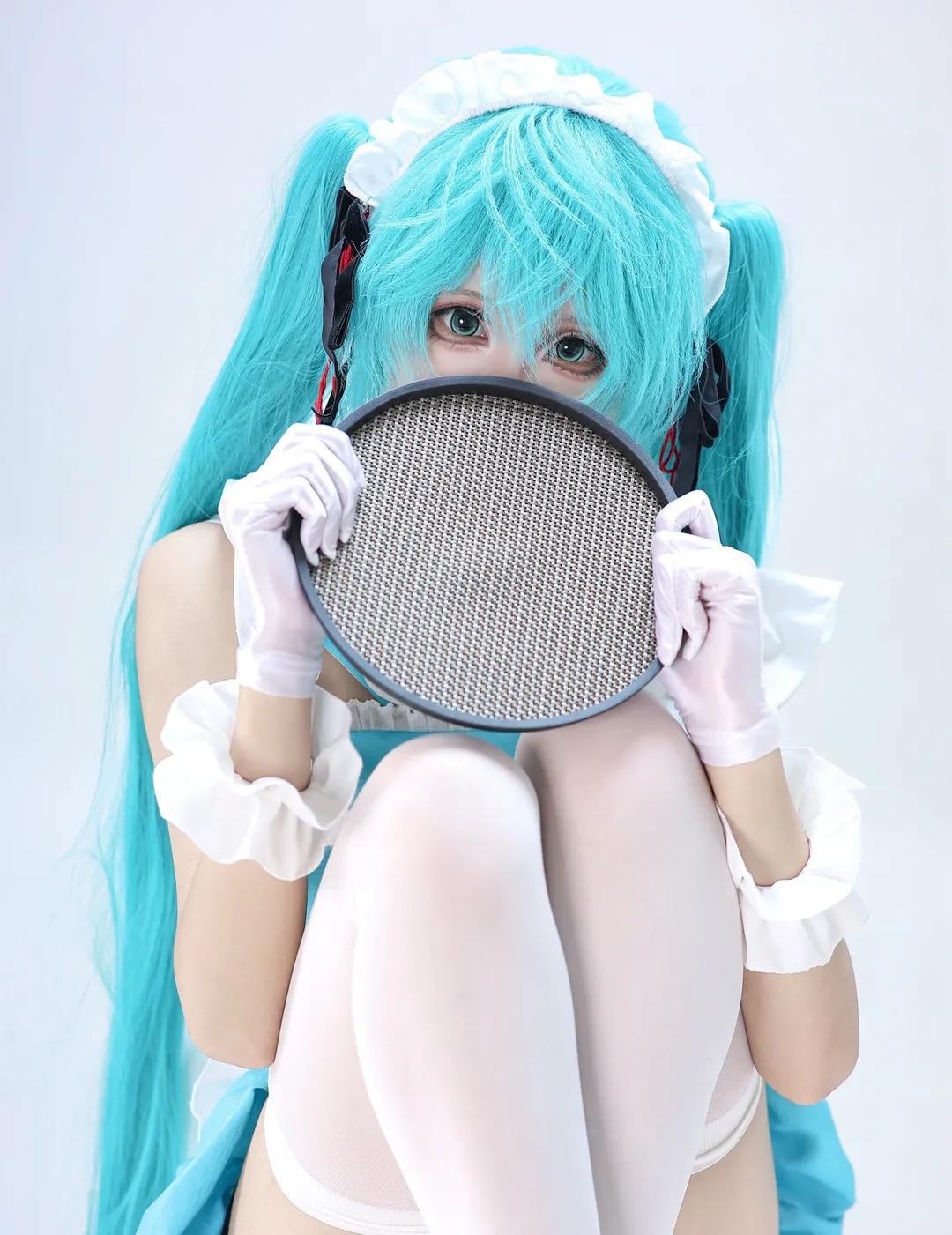 【初音未来cos】蓝绿双马尾与小女仆的清新相遇