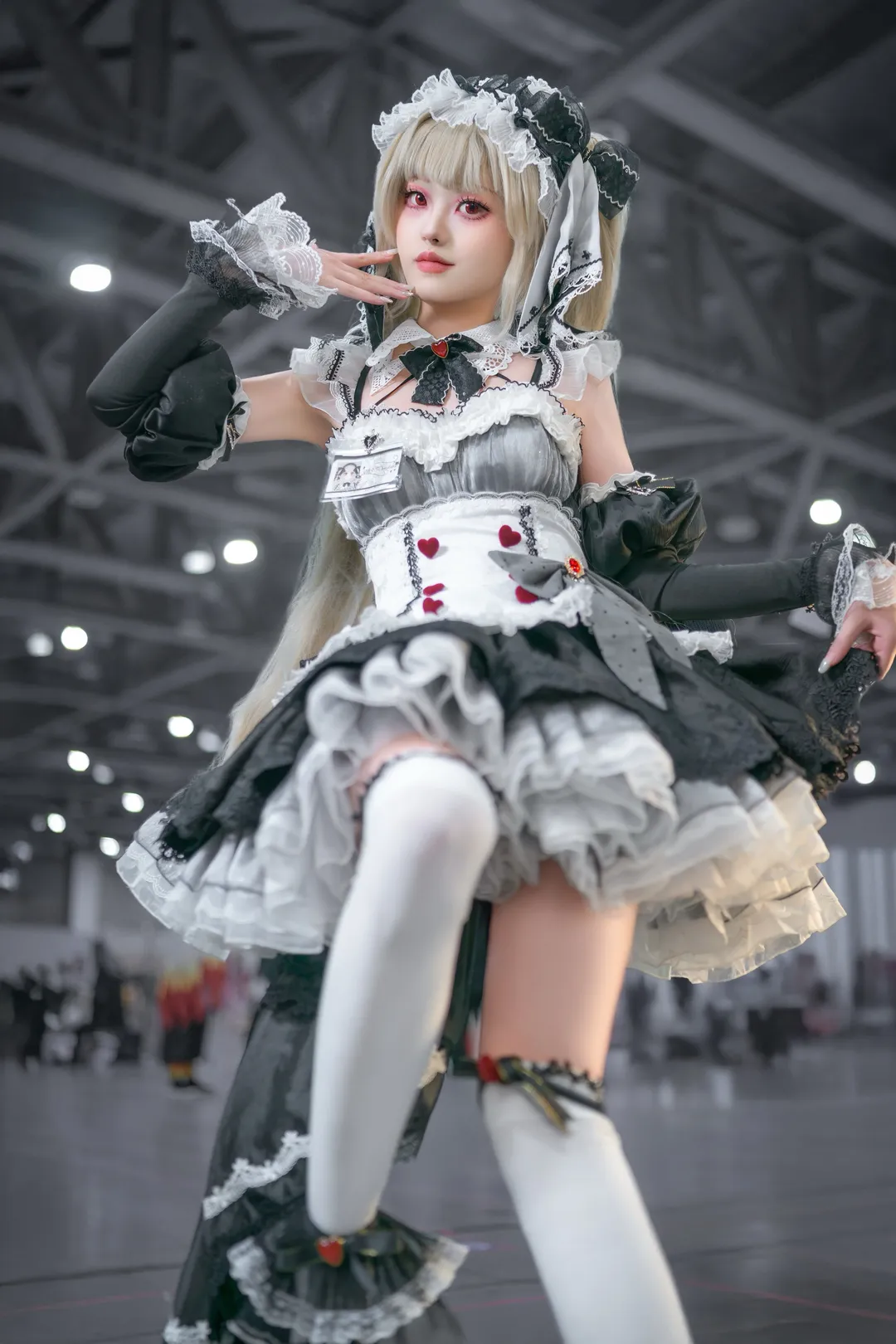 【可畏cos】碧蓝航线女仆装，漫展散场前五分钟