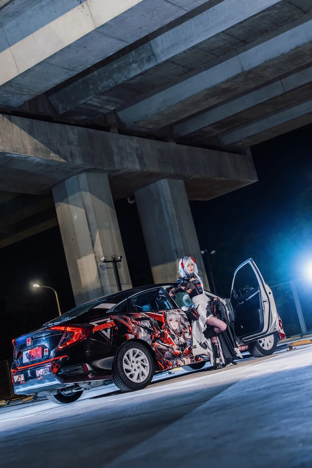【維什戴爾cos】明日方舟痛車夜景大片，紀念我的第一次自主設計 - 第 10 張