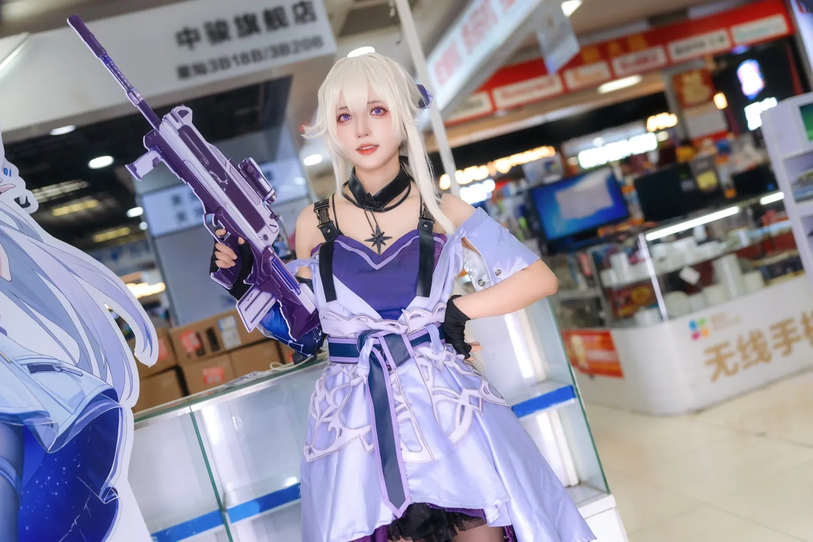 【星绘cos】卡拉彼丘的射击少女，紫白战衣与黑丝穿搭 - 第 3 张