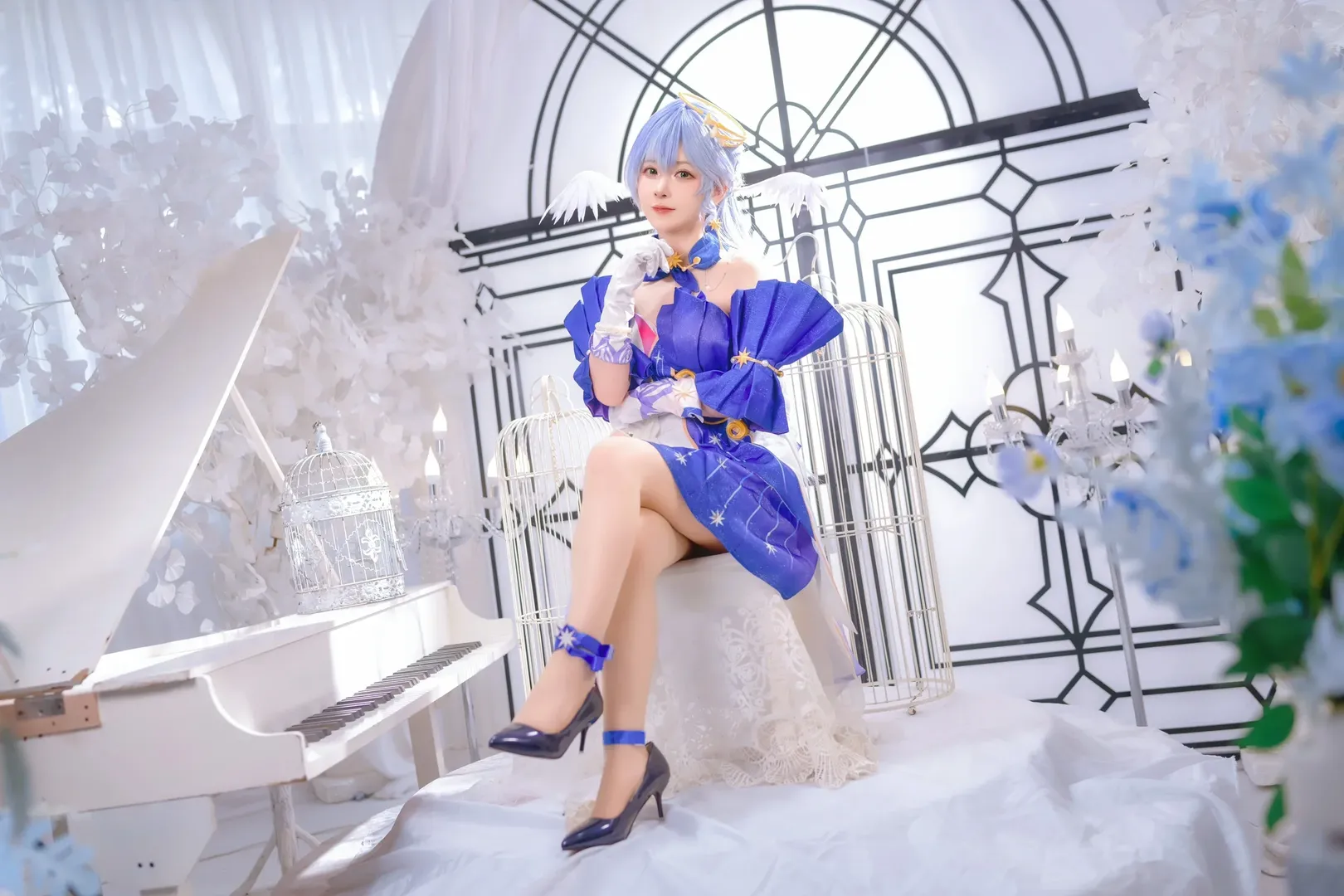 【知更鸟cos】崩坏星穹铁道，舞台灯光下的蓝白星光 - 第 9 张