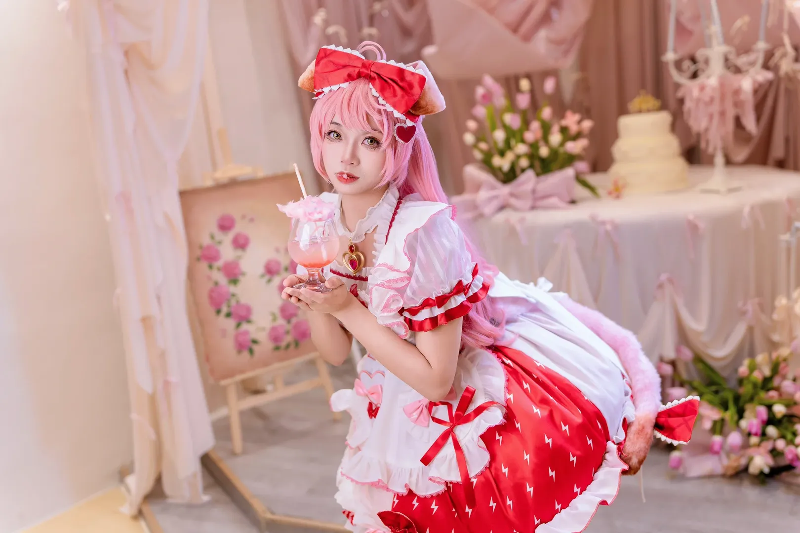 【澄闪cos】明日方舟 三丽鸥联动Lolita花房茶话会 - 第 3 张