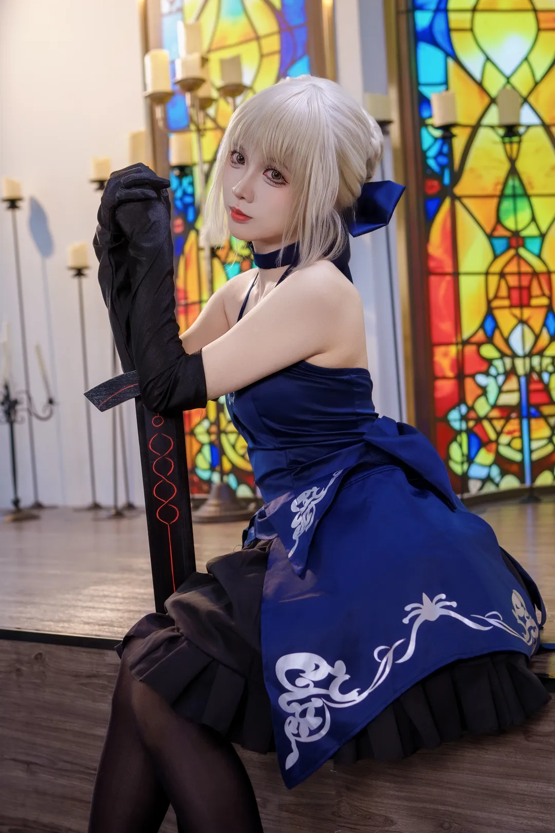 【阿尔托莉雅cos】Fate/Grand Order 黑呆的教堂静谧时刻 - 第 6 张