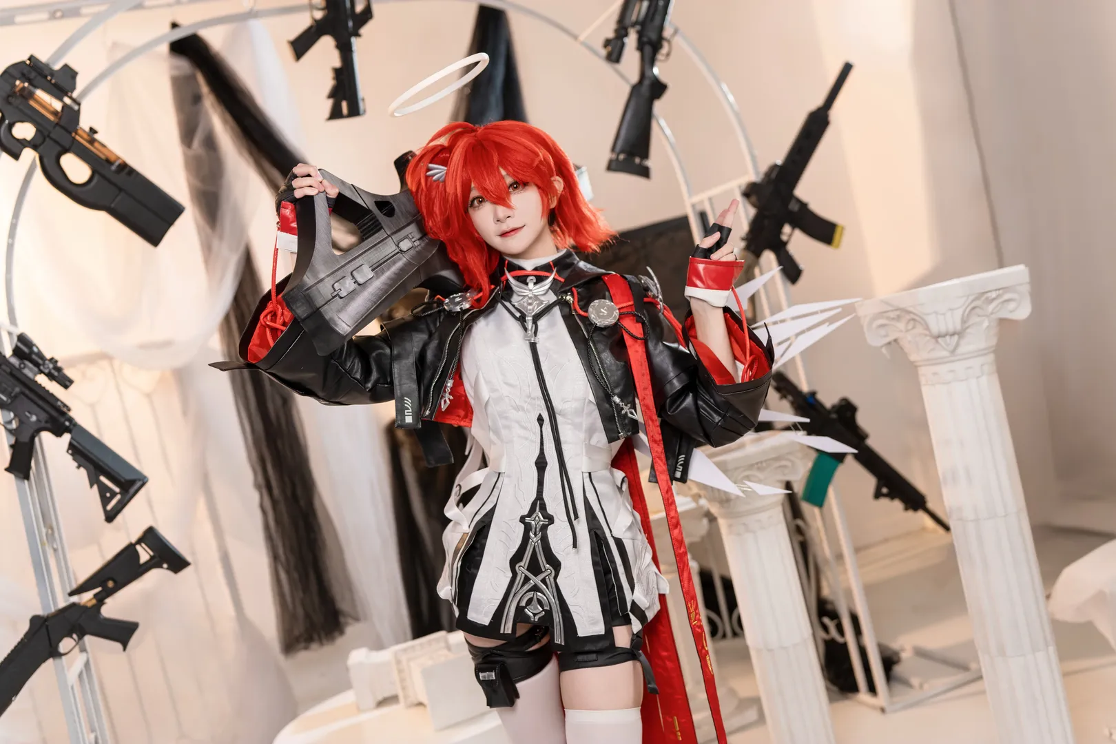 【新約能天使cos】明日方舟企鵝物流的信使，向著啟程的天空擊發祈願之彈 - 第 8 張