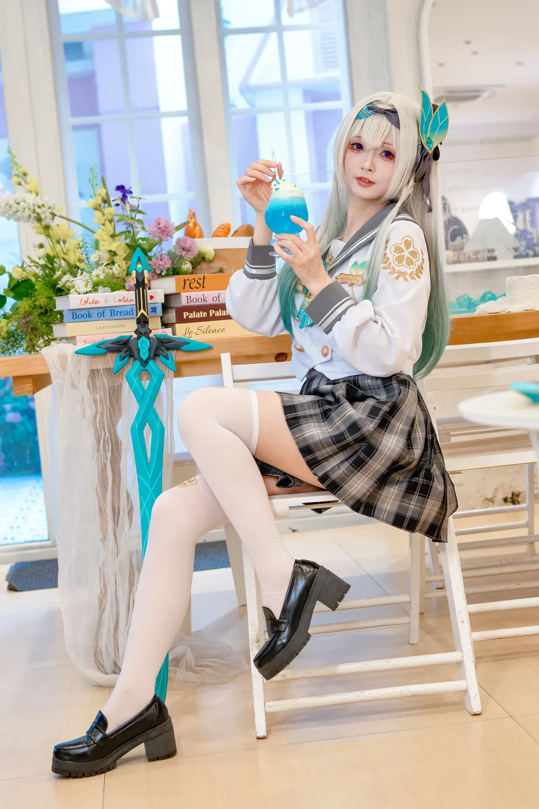 【流萤cos】甜品店的清凉午后时光 - 第 1 张