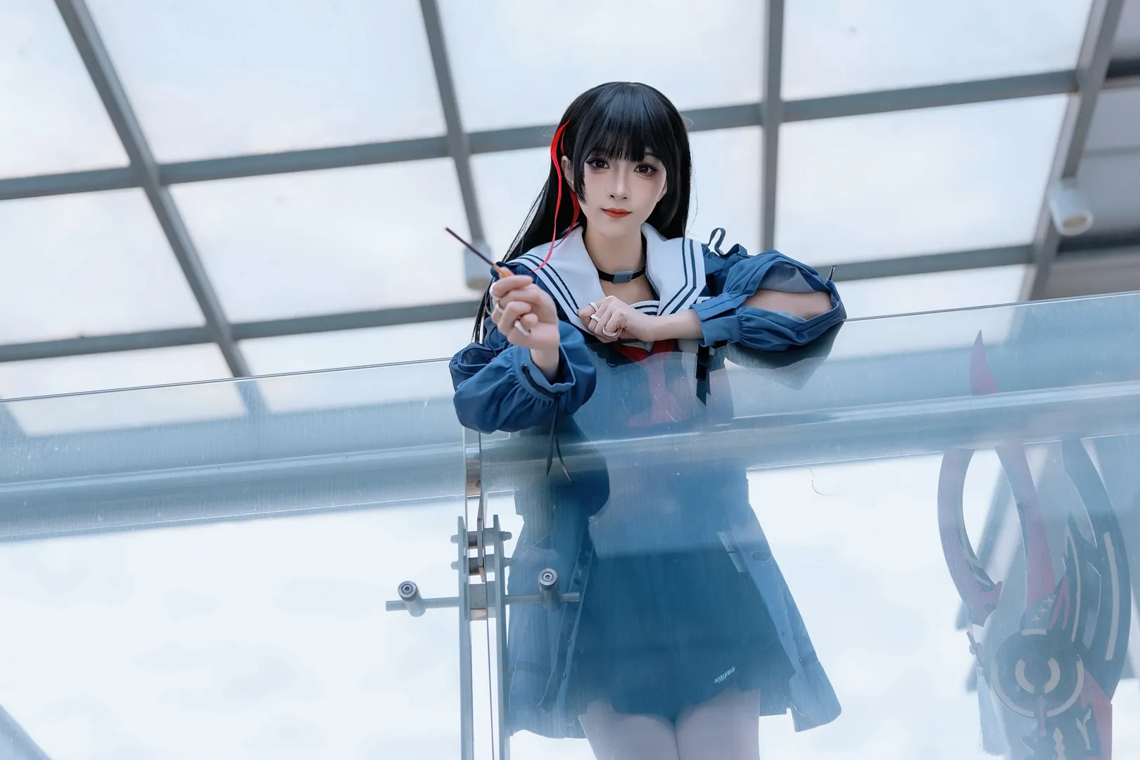 【千咲cos】鳴潮 手握巨刃的校園少女 - 第 9 張