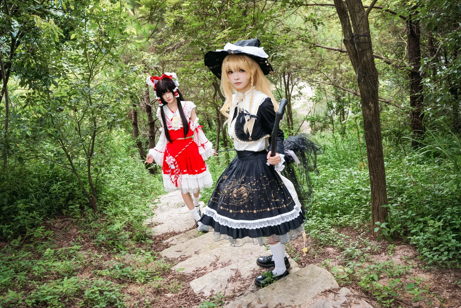 【博丽灵梦cos】【雾雨魔理沙cos】东方project红黑双人游 - 第 3 张