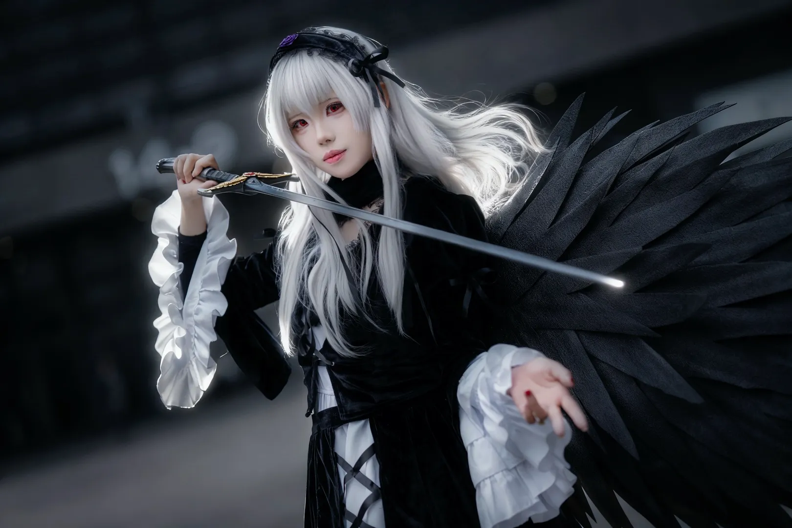 【水银灯cos】蔷薇少女第一人偶，黑羽下的哥特美学 - 第 5 张