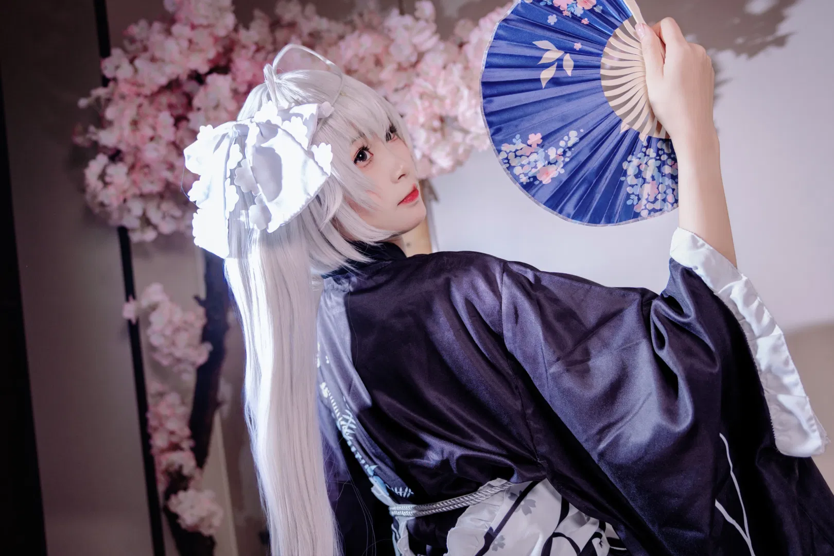 【春日野穹cos】缘之空 银发和风与灰兔子的静谧时光 - 第 7 张