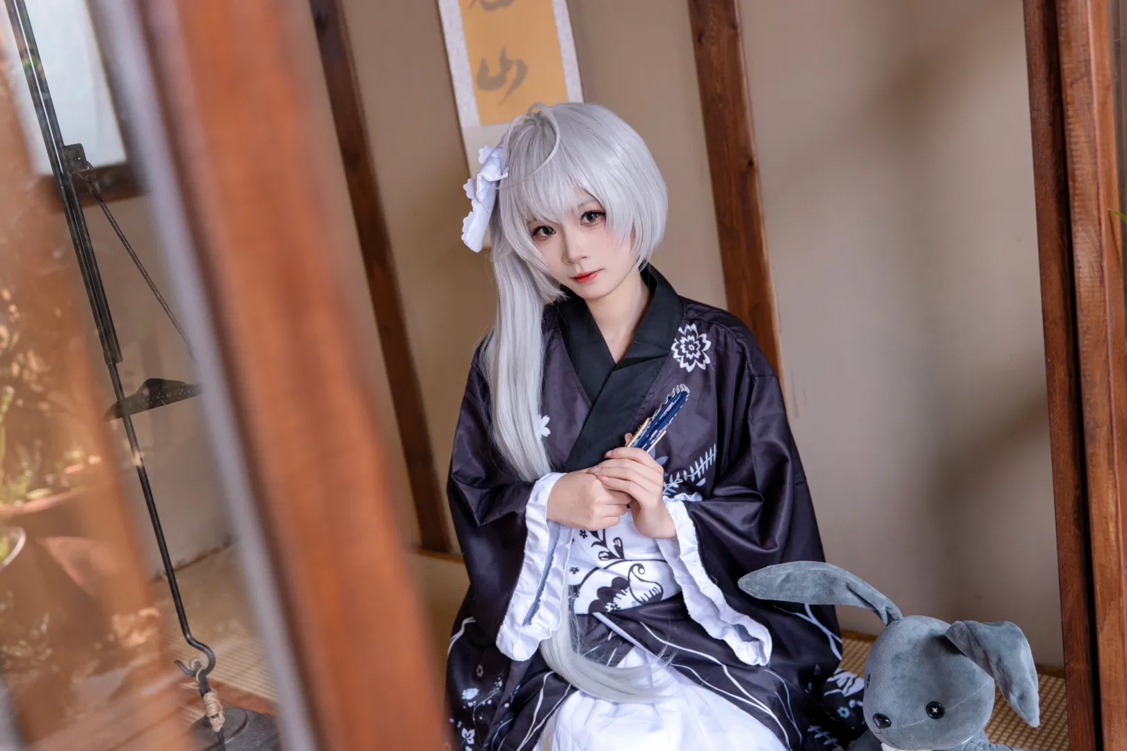 【春日野穹cos】缘之空 银发和风与灰兔子的静谧时光 - 第 8 张