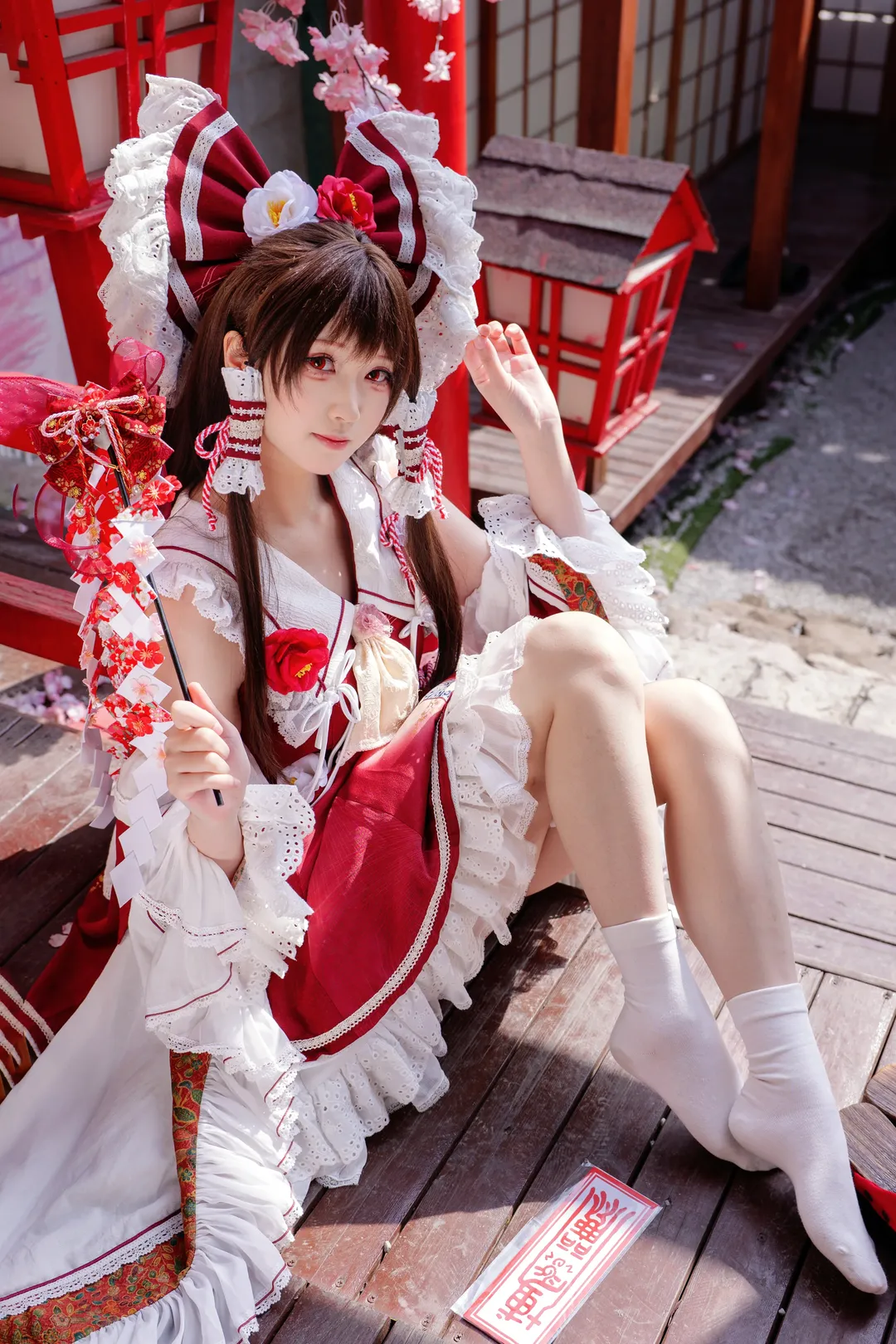 【博丽灵梦cos】东方project神社暖阳下的红白巫女套装拍摄心得 - 第 2 张