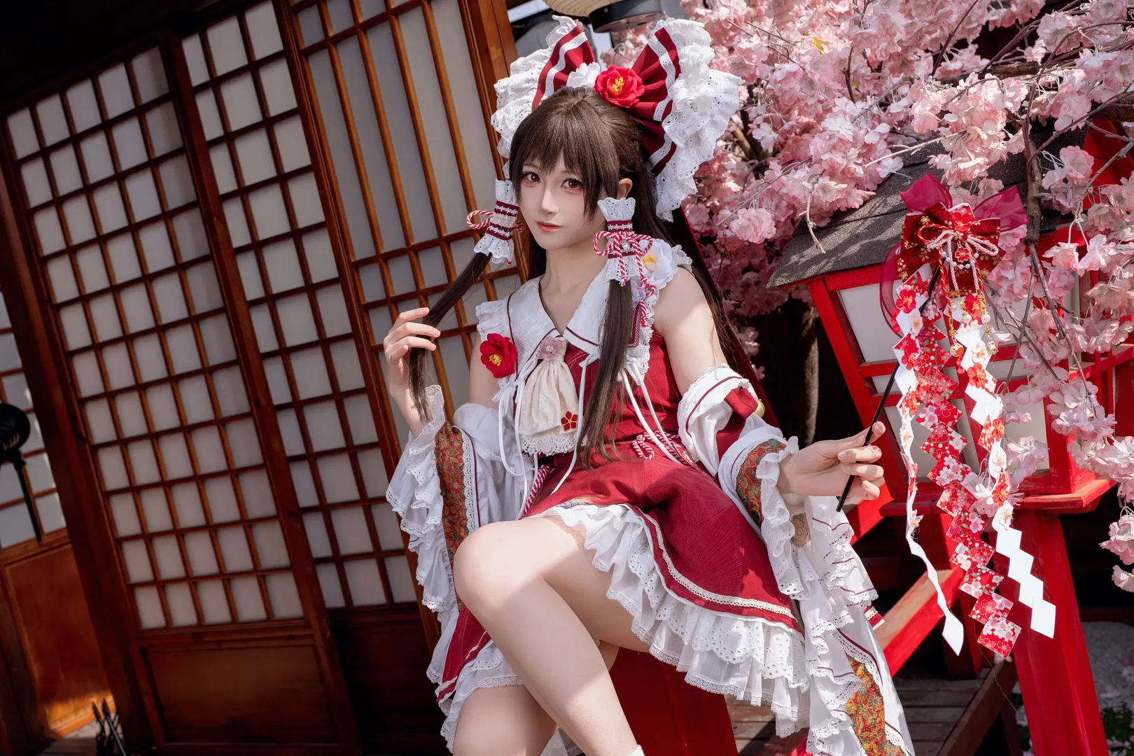 【博丽灵梦cos】东方project神社暖阳下的红白巫女套装拍摄心得 - 第 7 张