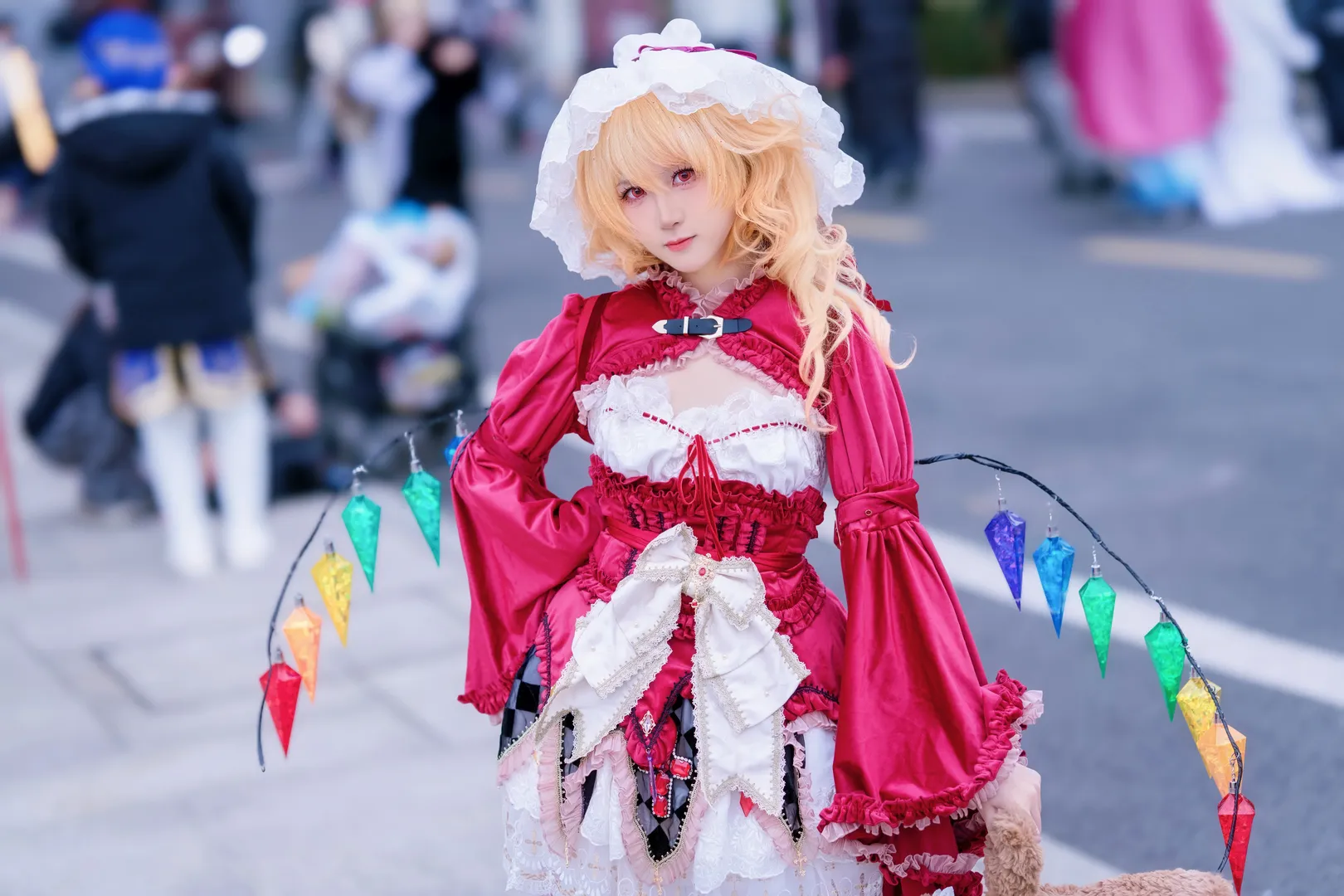 【芙兰朵露·斯卡雷特cos】红魔馆的小恶魔在漫展现场与你打个招呼 - 第 4 张