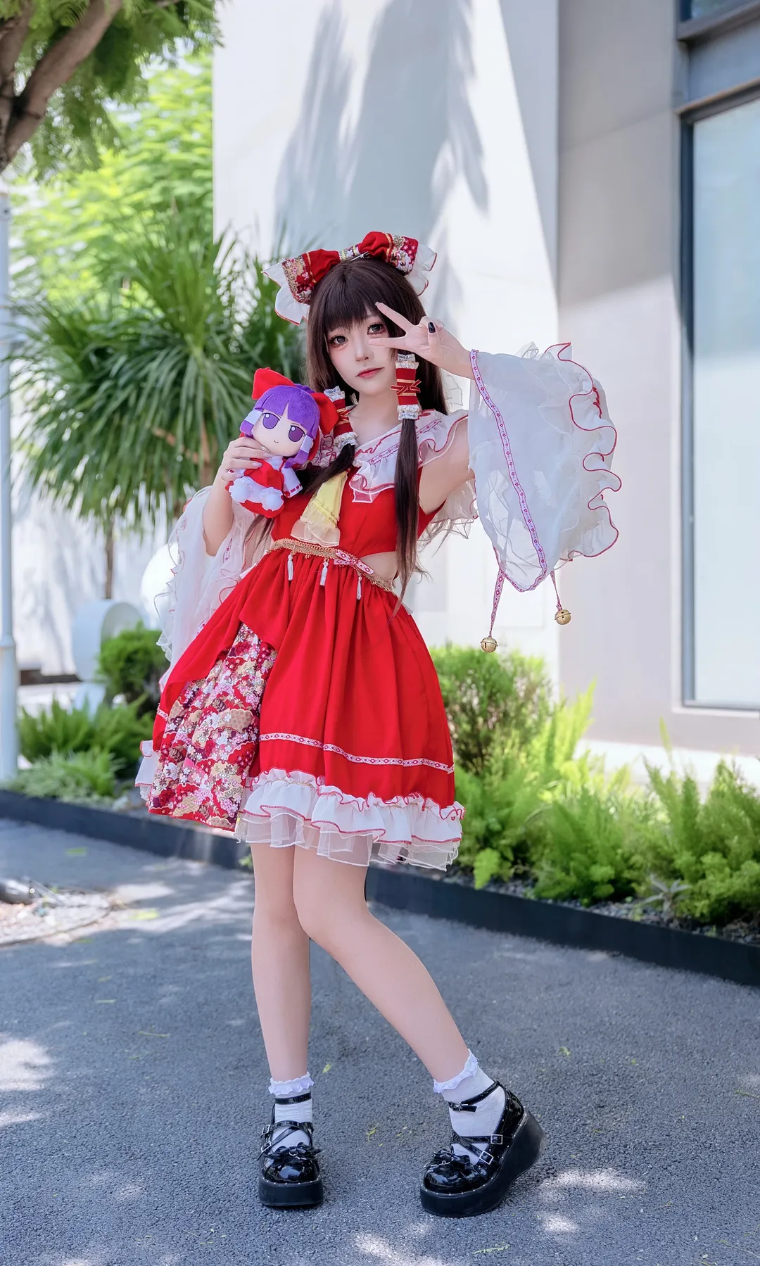 【博丽灵梦cos】静谧夏日里的红白巫女，东方project正片分享 - 第 4 张