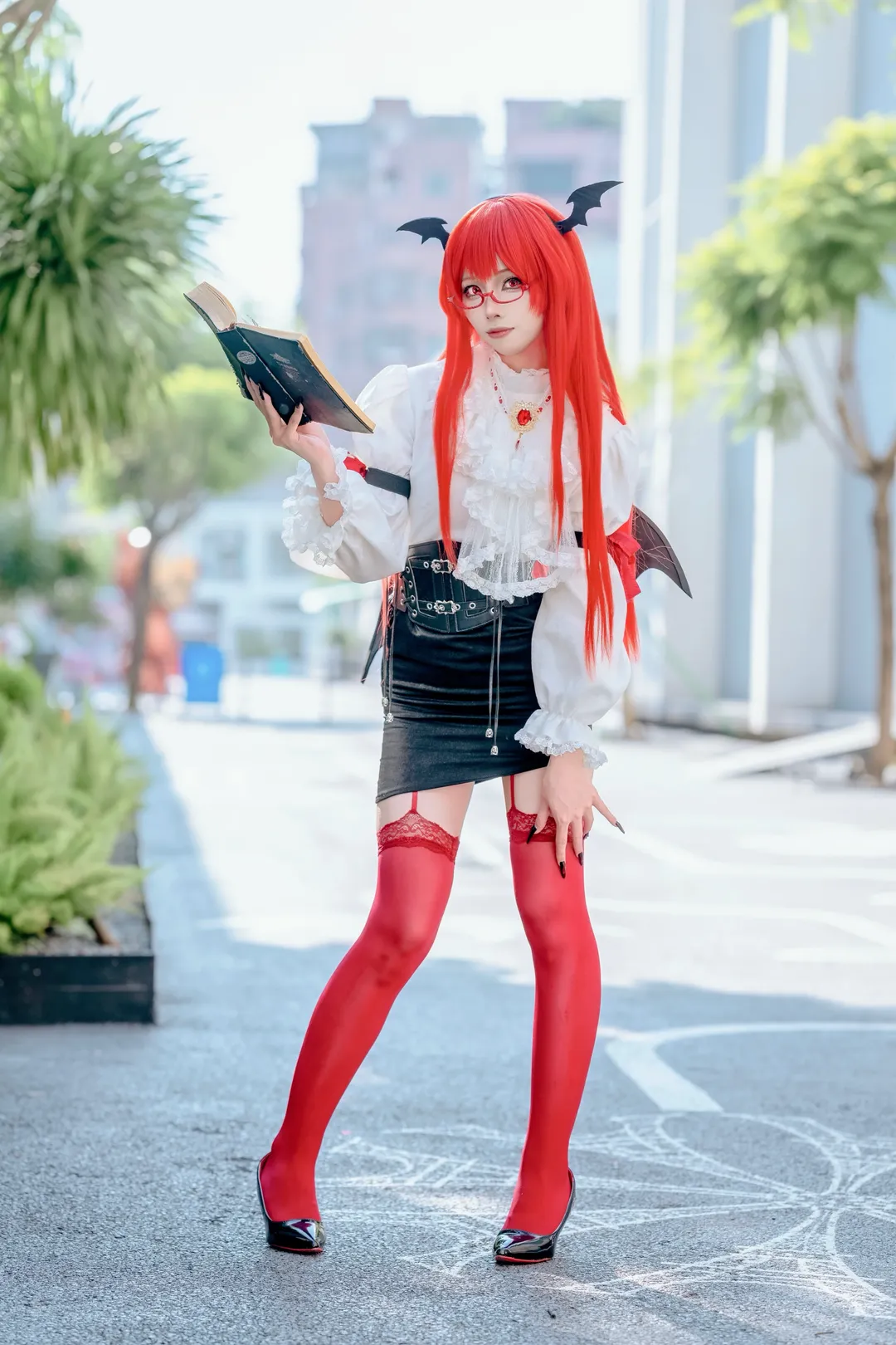 【小恶魔cos】东方project的绯红书页展示 - 第 6 张