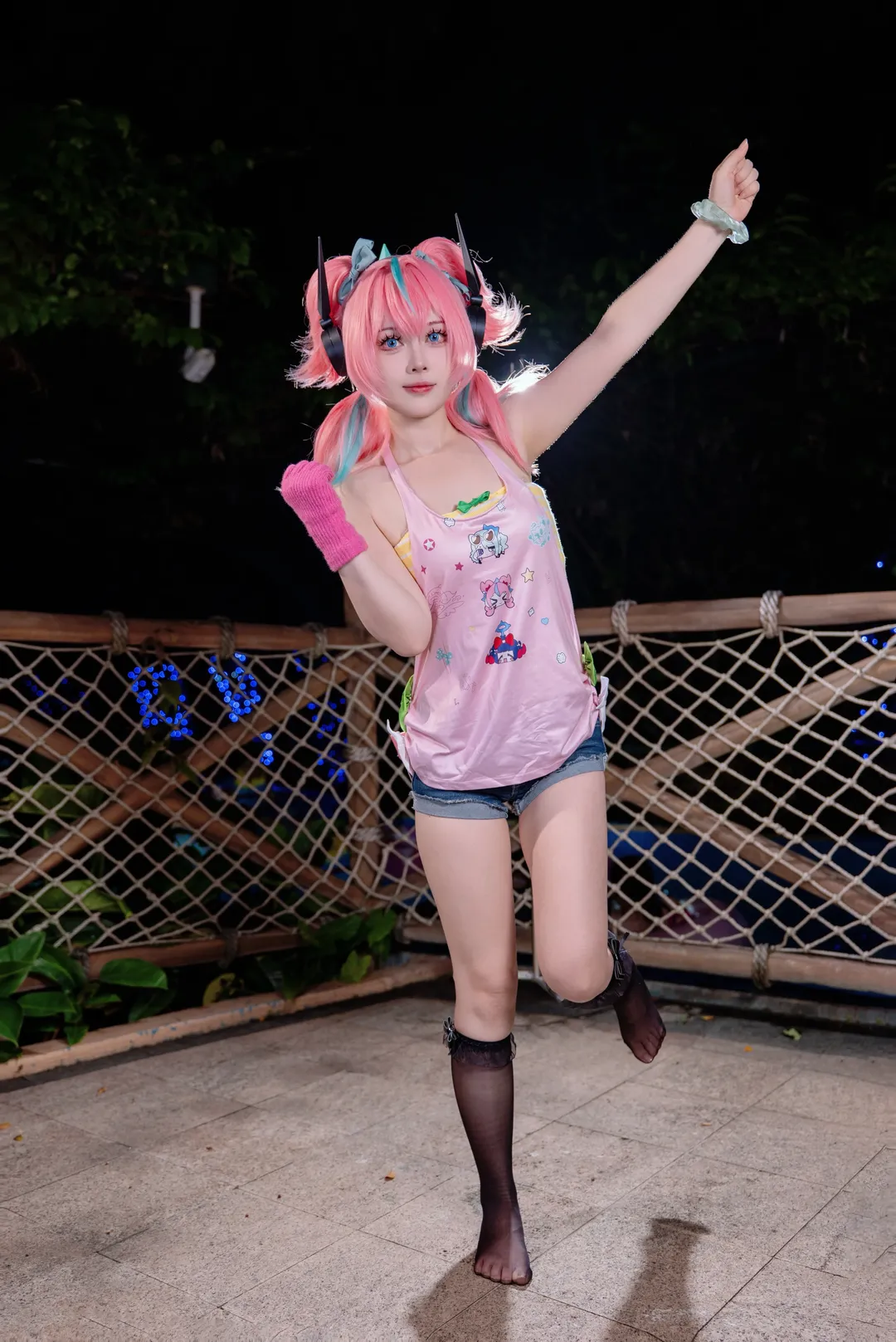 【爱芮cos】绝区零肯德基联动Ver. 粉色双马尾的妄想天使降临 - 第 3 张