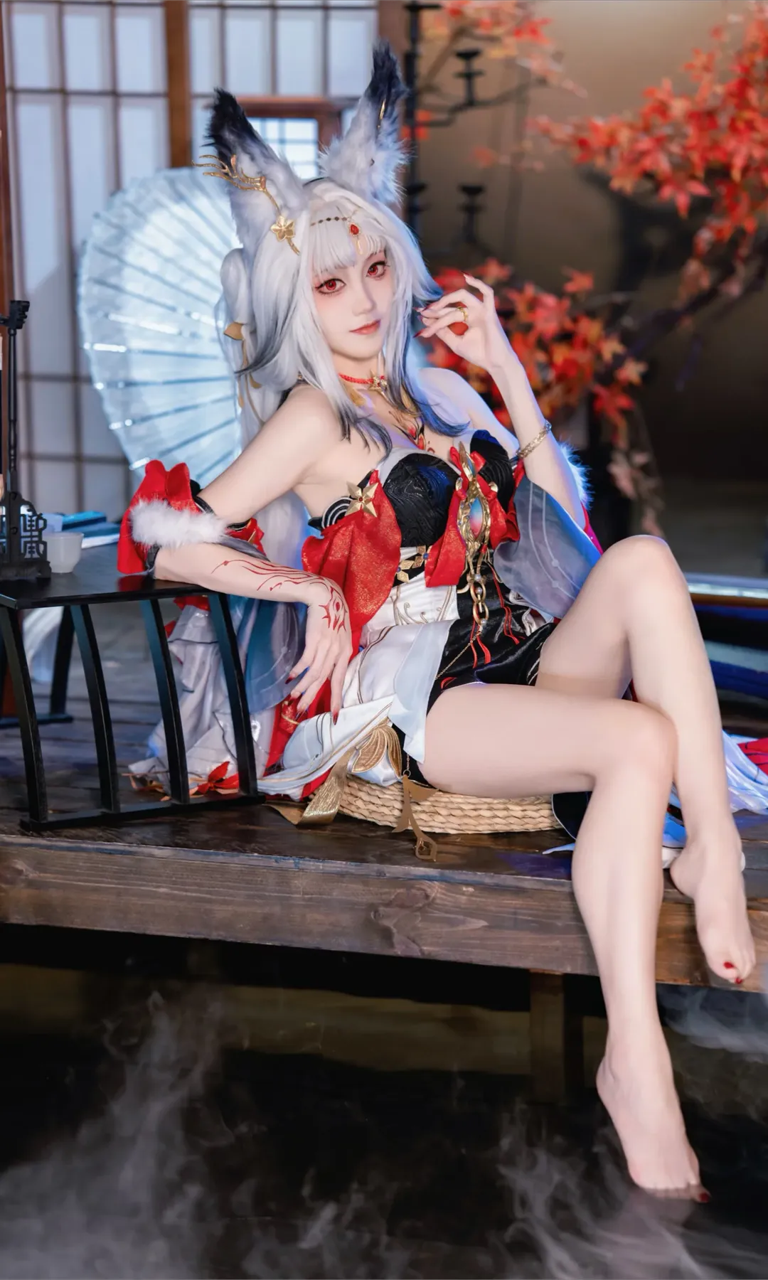 【心月狐cos】鸣潮中秋月色下的红枫正片 - 第 2 张