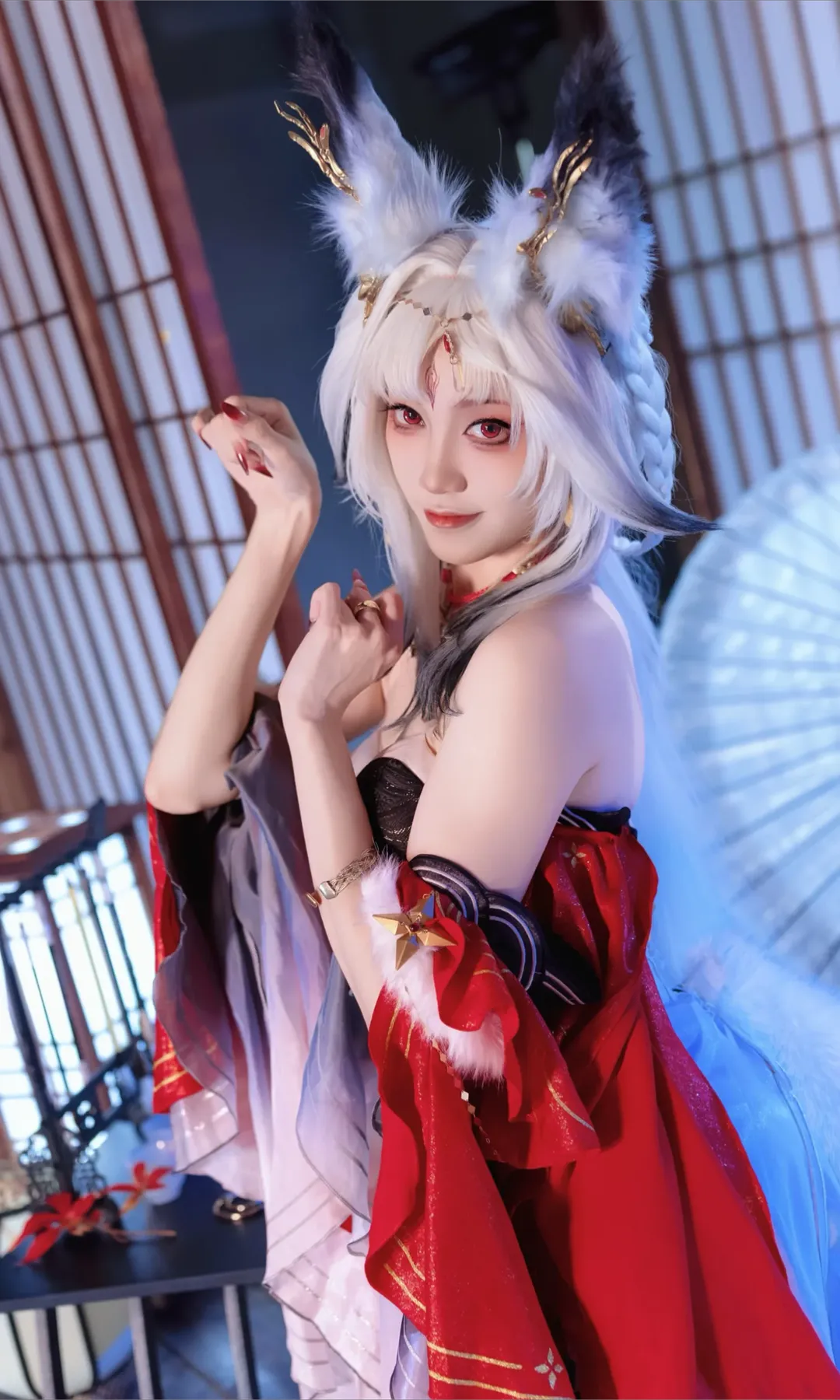 【心月狐cos】鸣潮中秋月色下的红枫正片 - 第 5 张