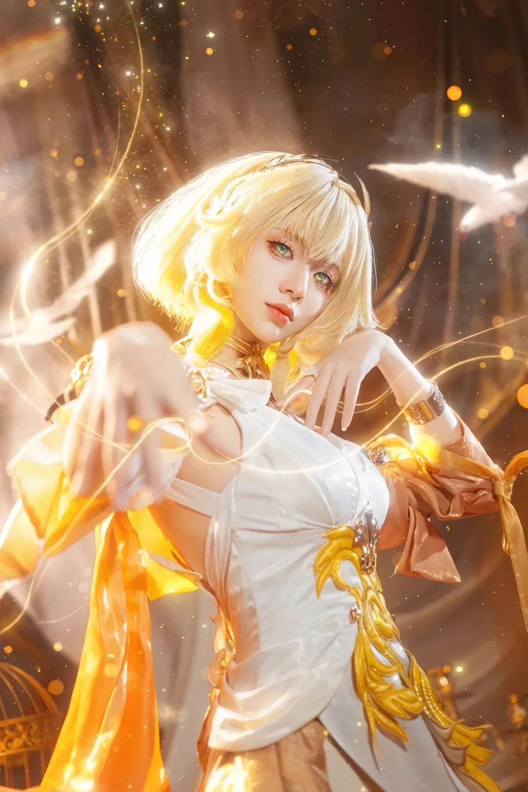 【阿格莱雅cos】崩坏星穹铁道金色神明降临 - 第 4 张