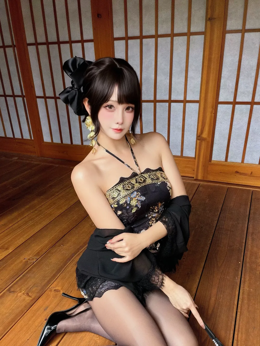 黑色系新中式旗袍写真，东方骨子里的暗黑魅惑 - 第 3 张