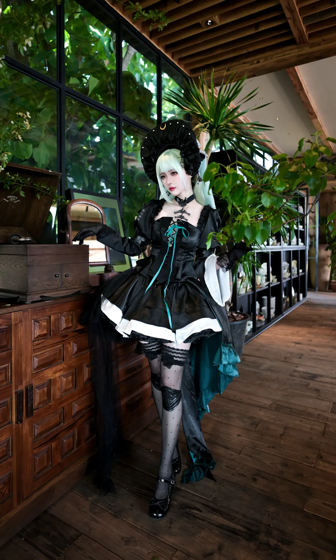 【睦cos】明日方舟 哥特暗黑风与湖畔光影 - 第 7 张