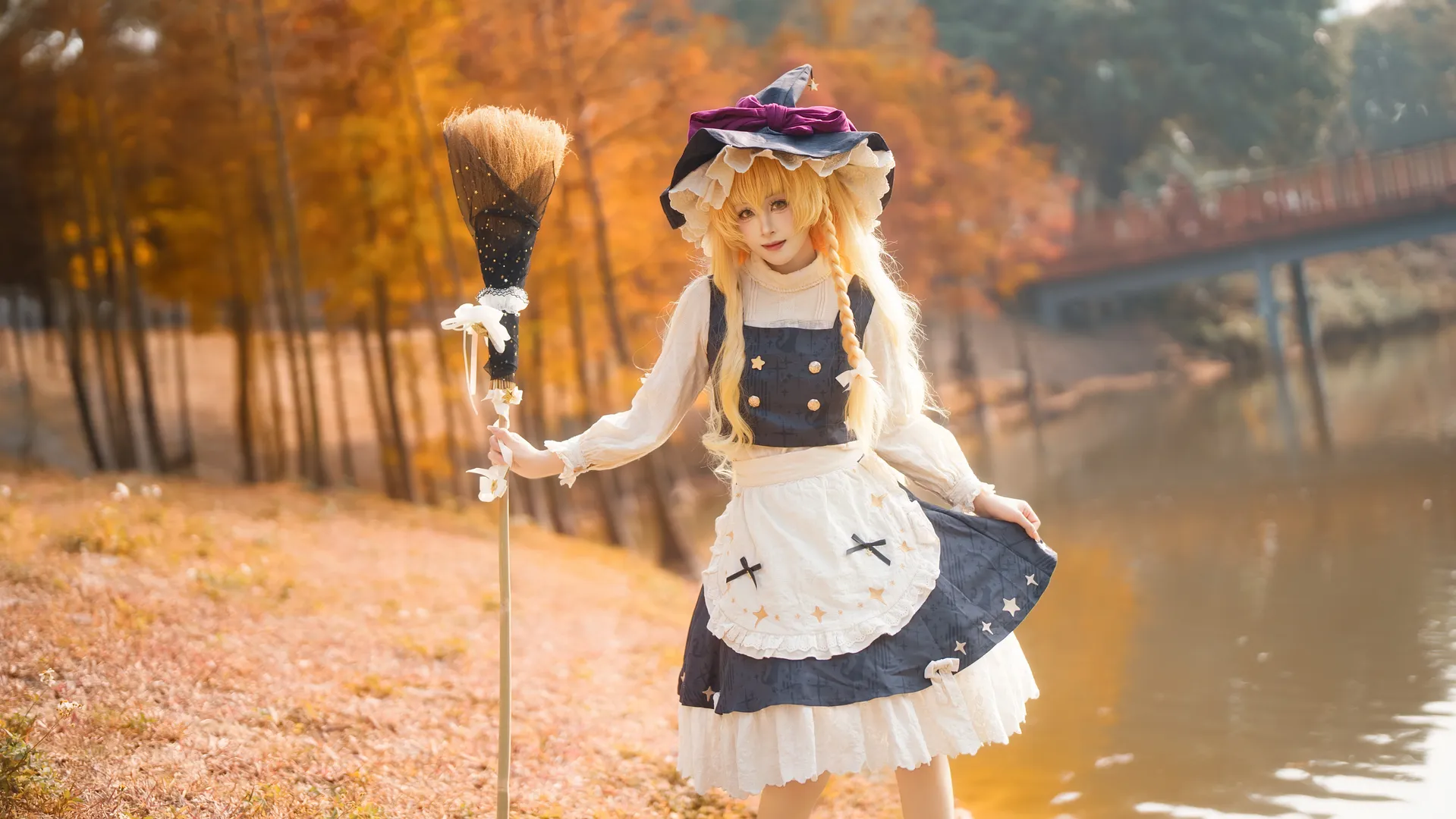 【霧雨魔理沙cos】秋日湖畔的魔法使，捕捉金色逆光