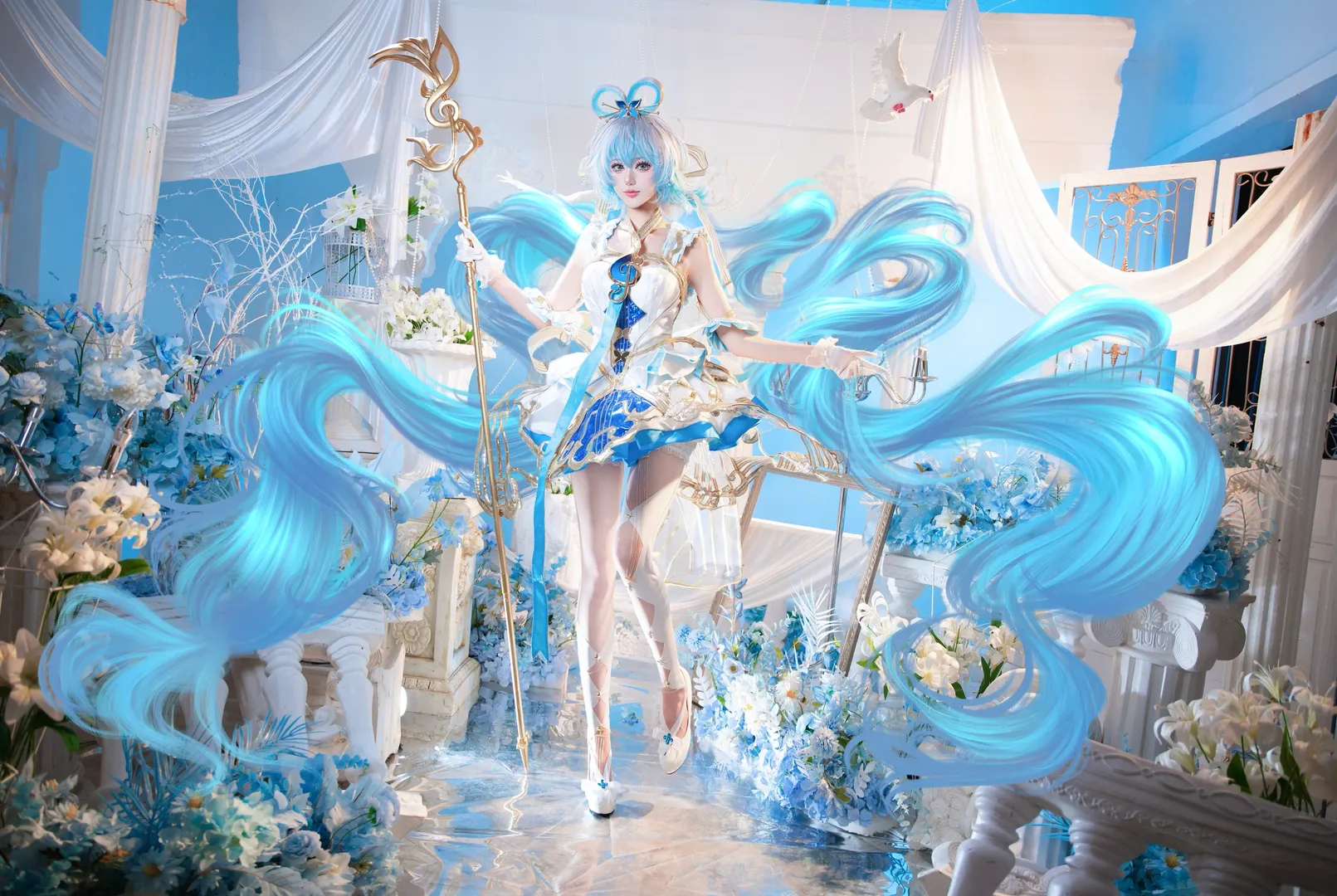 【洛天依cos】蓝白洋装与白鸽，共庆洛天依十四周年 - 第 7 张
